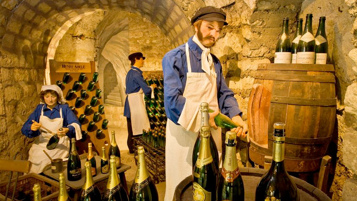 What is Champagne? Definition and History