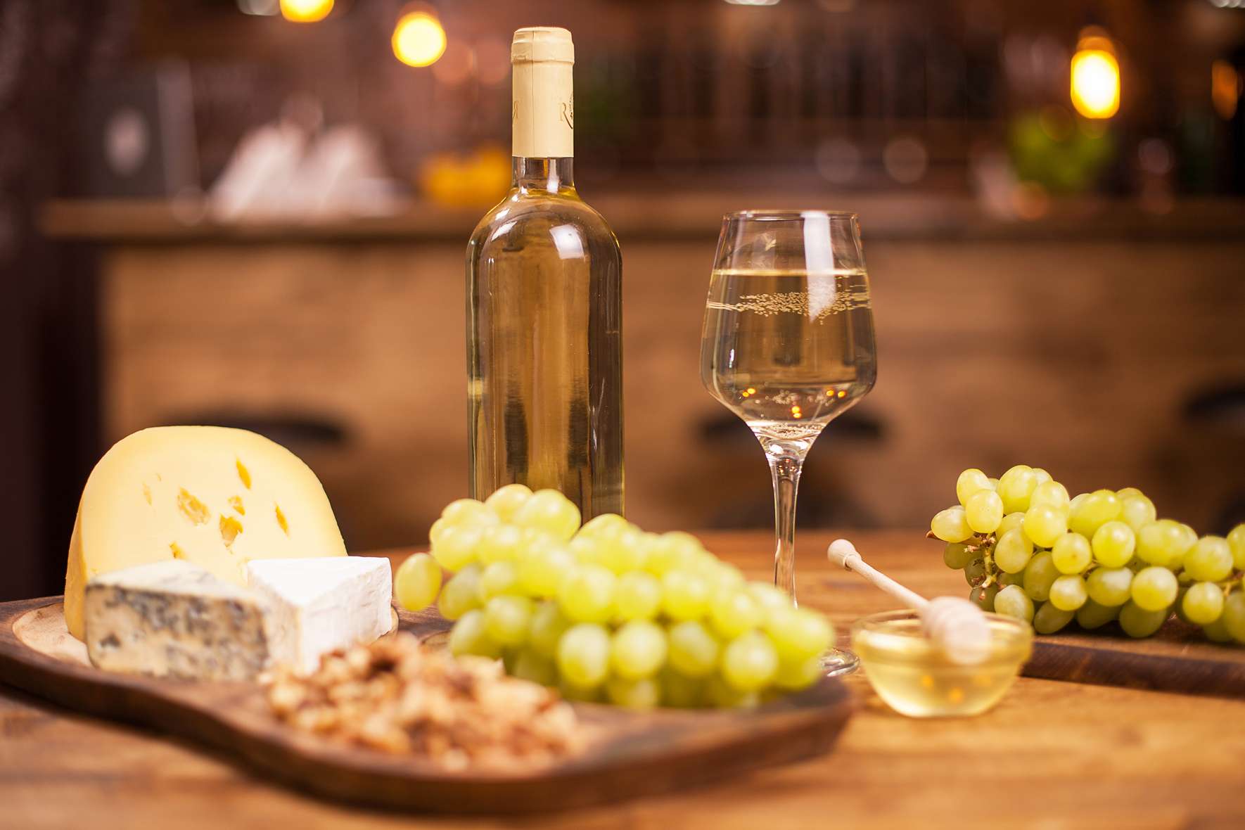 A Guide to The Perfect Vinho Verde Wine