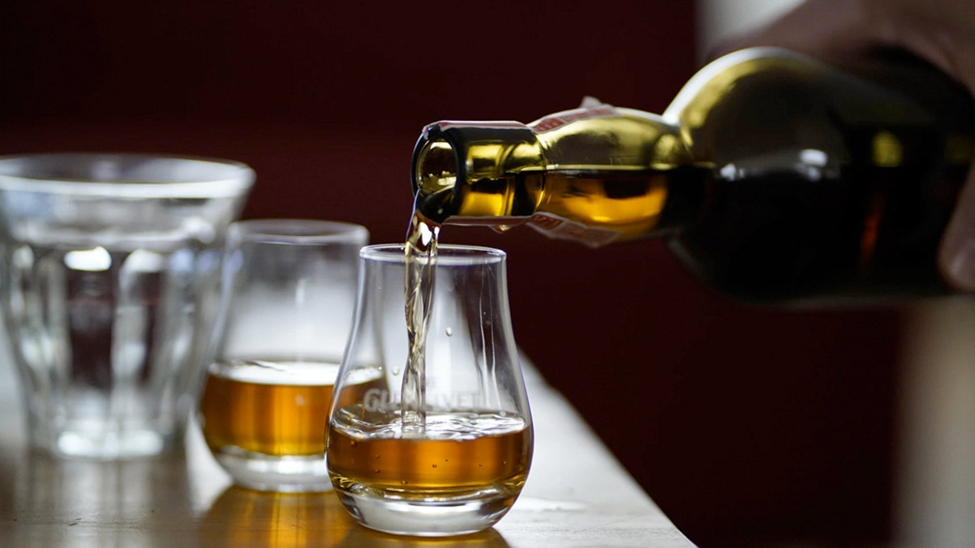 What is Whisky? A Guide to Its Essence & Varieties