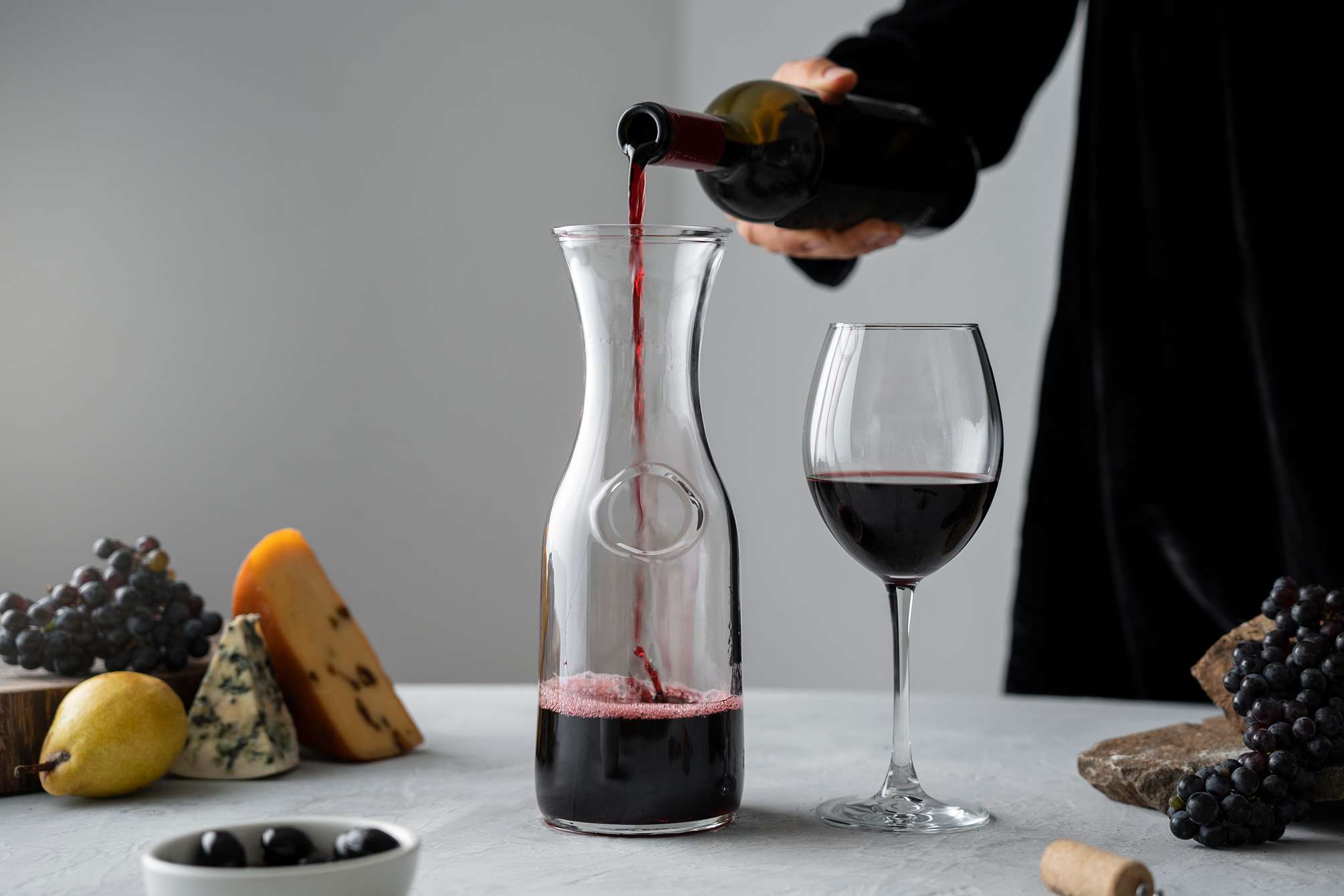 Gamay Wine Flavor Profile, Best Bottles, and Serving Tips