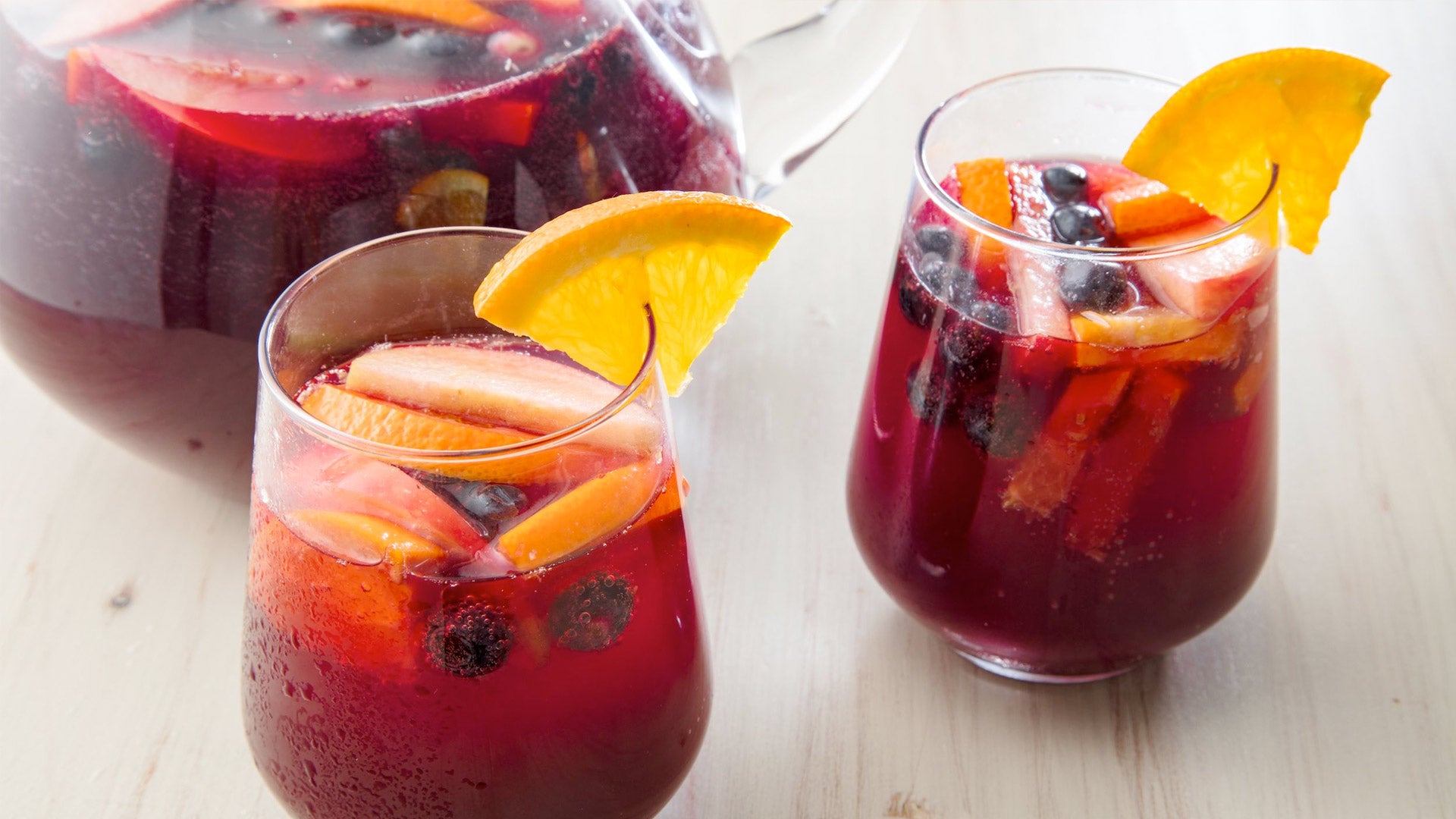 Sangria Wine: Finding the Perfect Red Blend