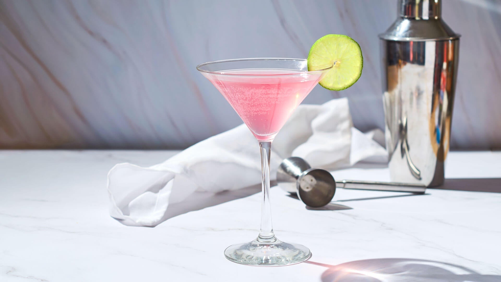 Sip in Style: 4 Chic Cocktails for the Modern Woman