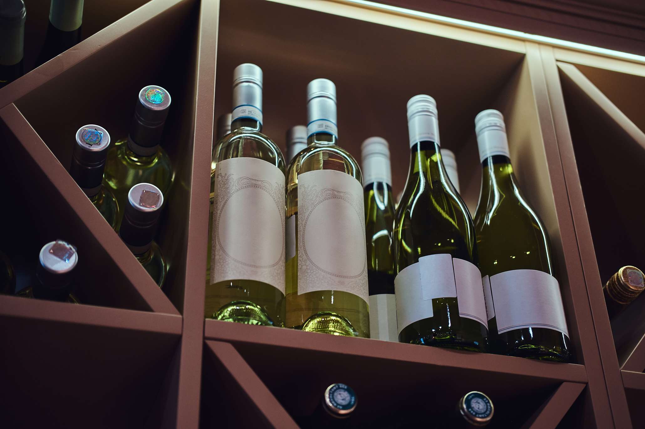 Why Wine and Spirits Age Differently: Ultimate Guide to Proper Storage