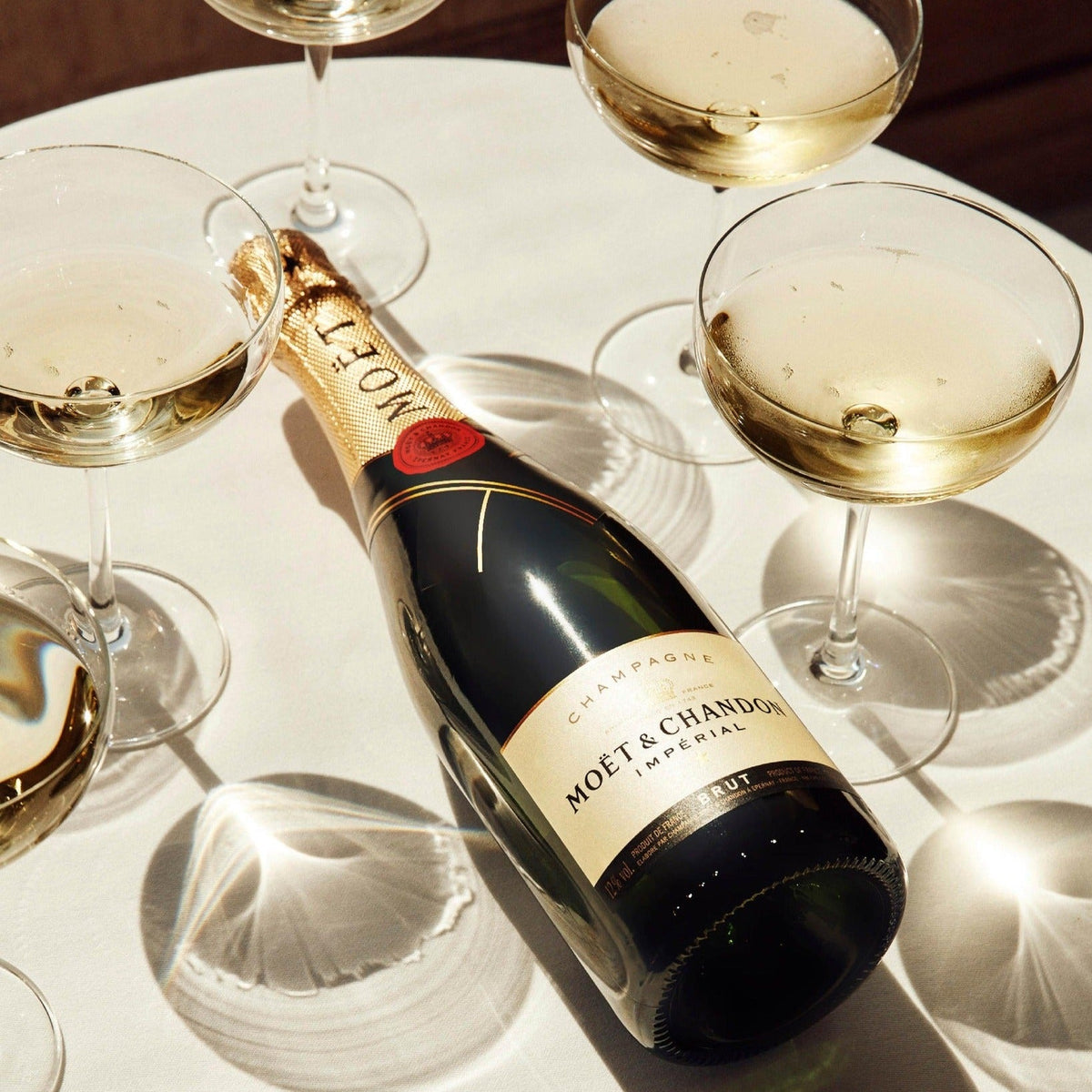 Buy Moet & Chandon Imperial Brut 750ml at Minuman.com