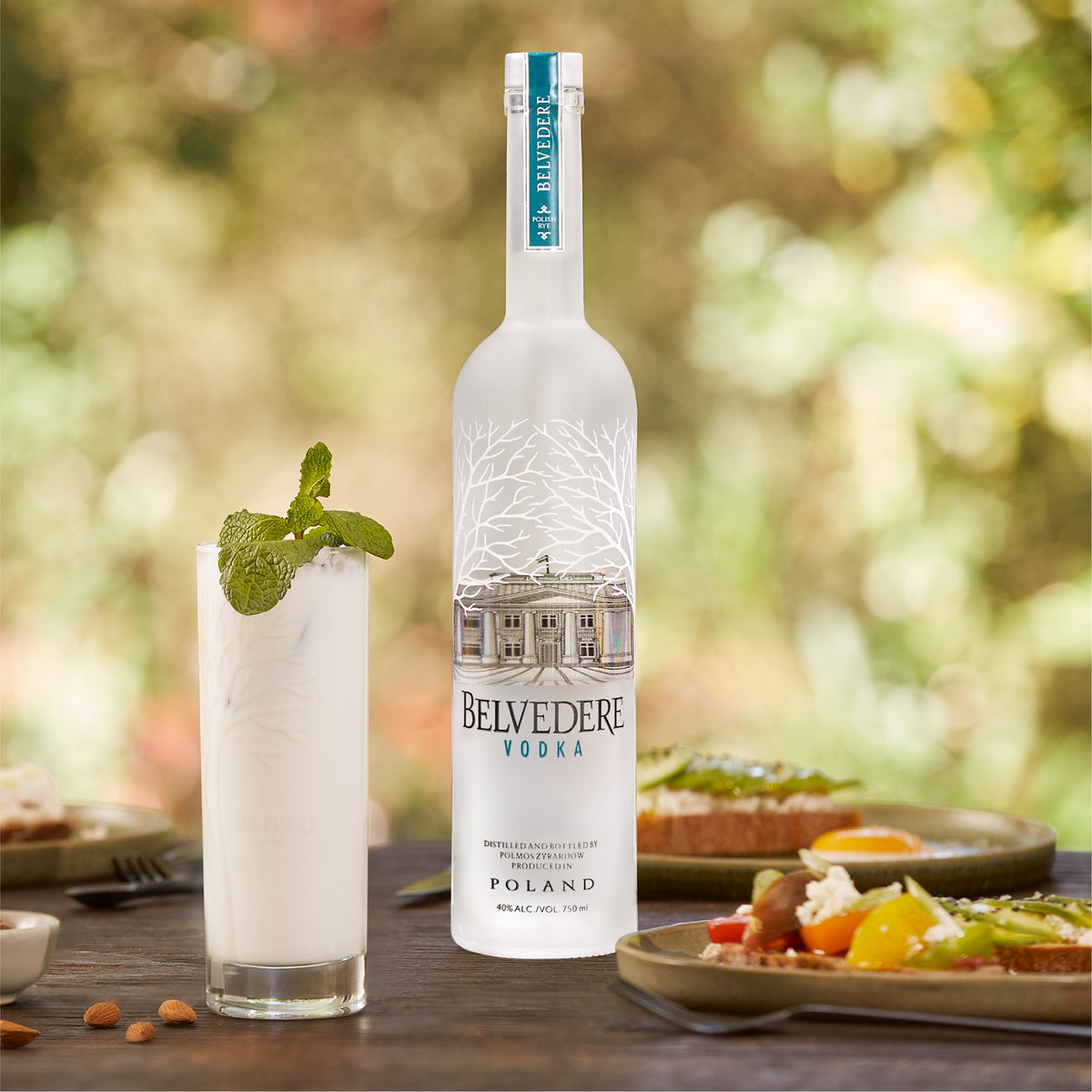 Get Belvedere Vodka 700ml at Minuman.com